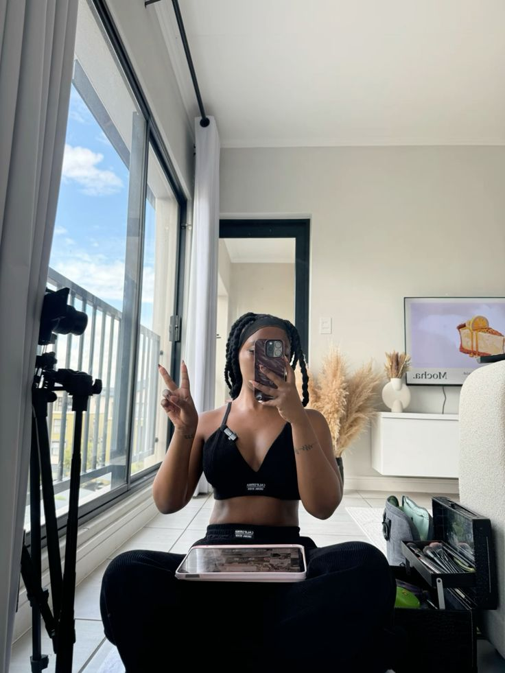 Thandi M. filming for UGCbox